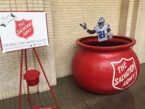 Salvation Army says Ezekiel Elliott's TD brought donation spike