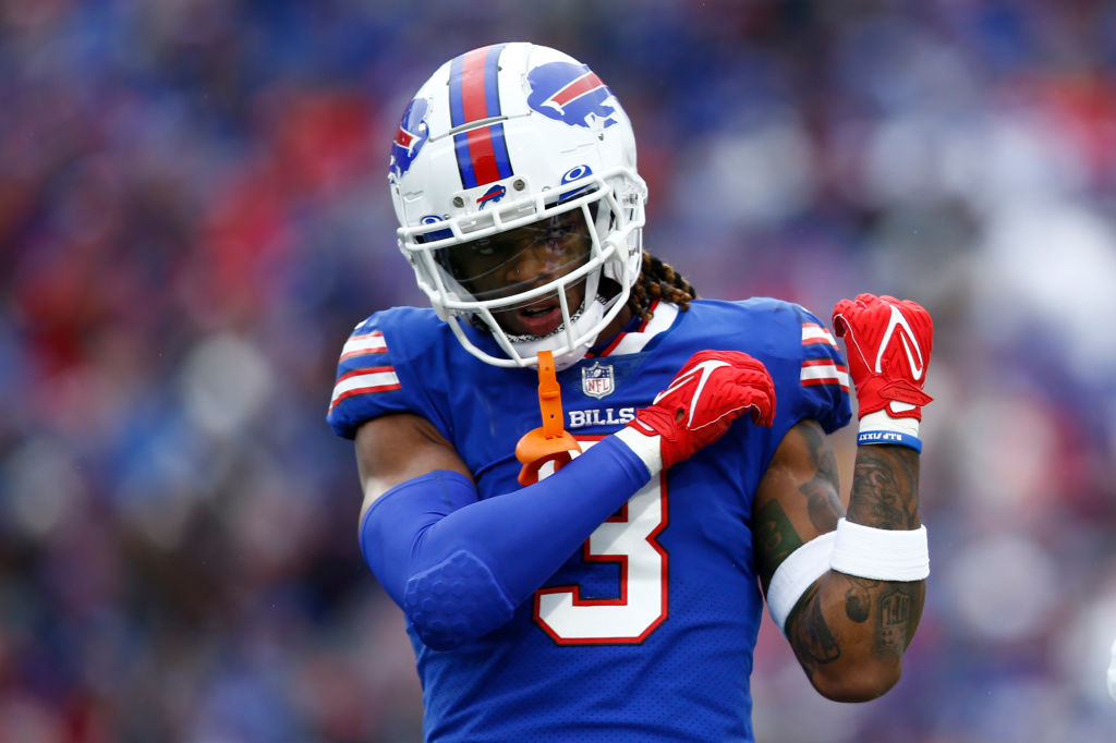 Bills safety Hamlin back in Buffalo to resume recovery